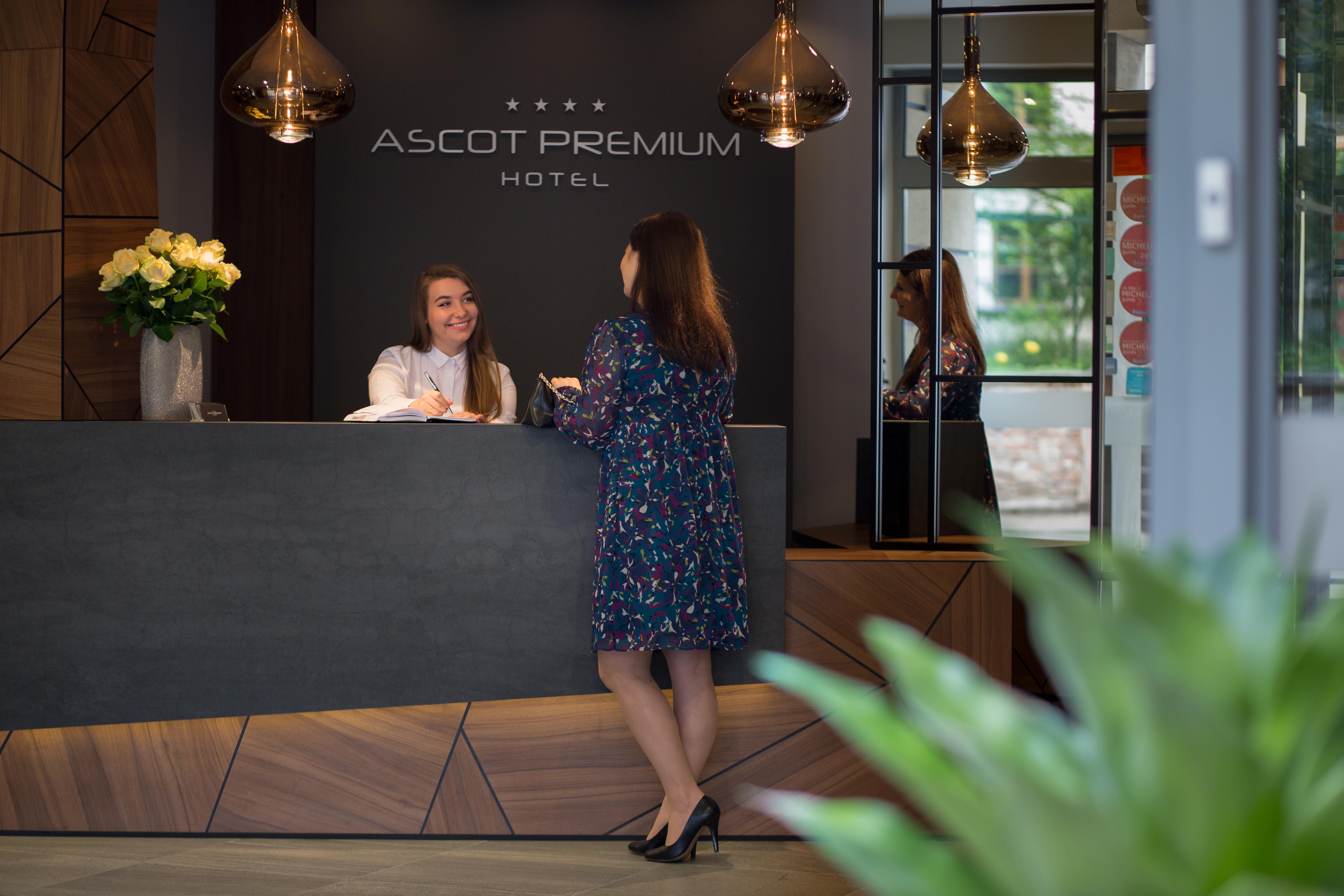 كراكوفيا Ascot Premium Hotel المظهر الخارجي الصورة